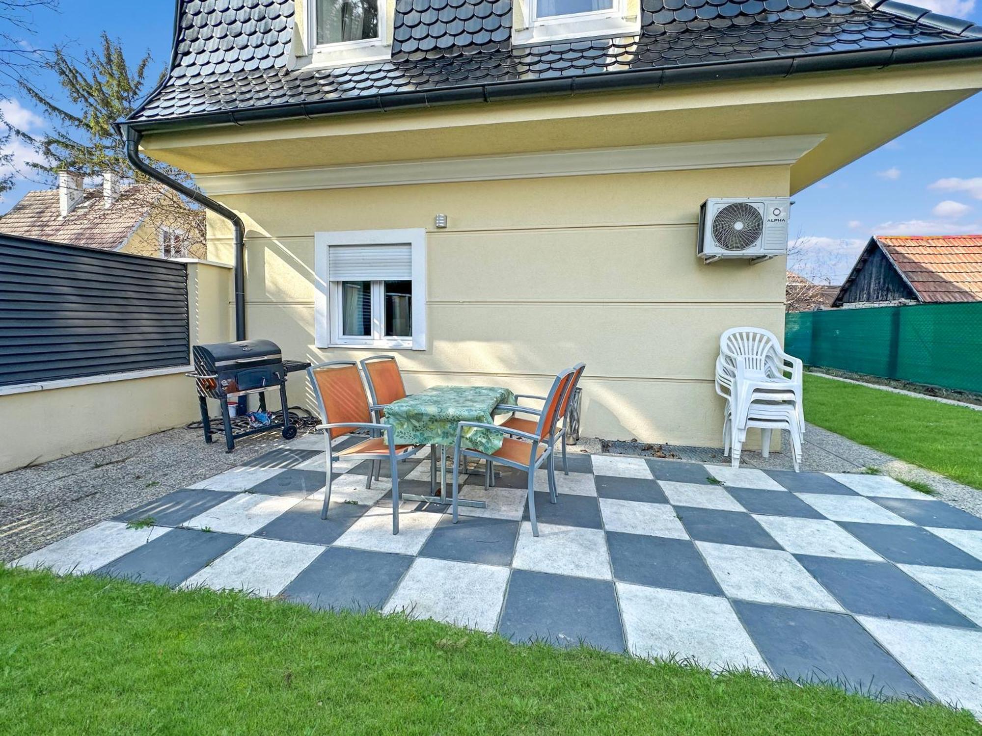 Luxurious In A Quiet Area In Villa Vienna